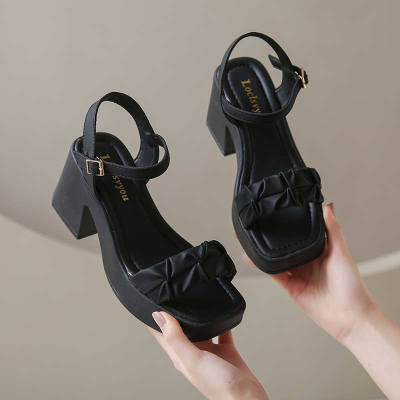 Women Shoes Types - Kamp zonder hak Damessandaal Luxe schoenen