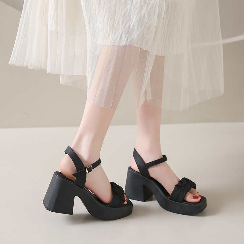Kamp zonder hak Damessandaal L - Women Shoes Types recensie en prijs