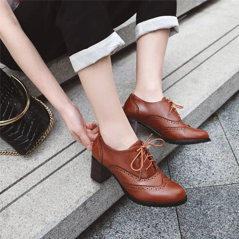 Britse Dames Oxfords Hoge Blok - Oxford Lace Up Women recensie en prijs